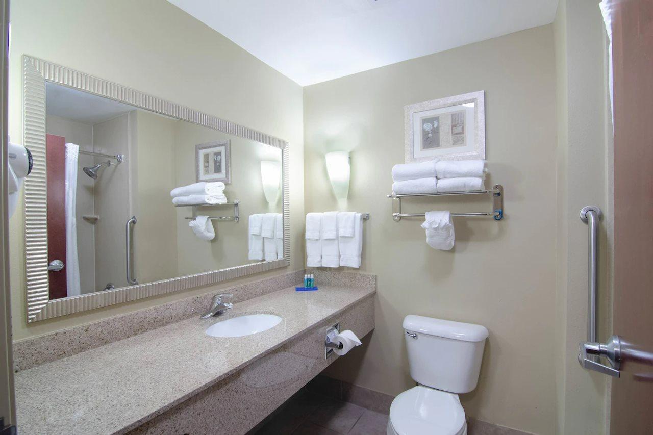 Comfort Suites Mobile-South Alabama University Area Eksteriør billede