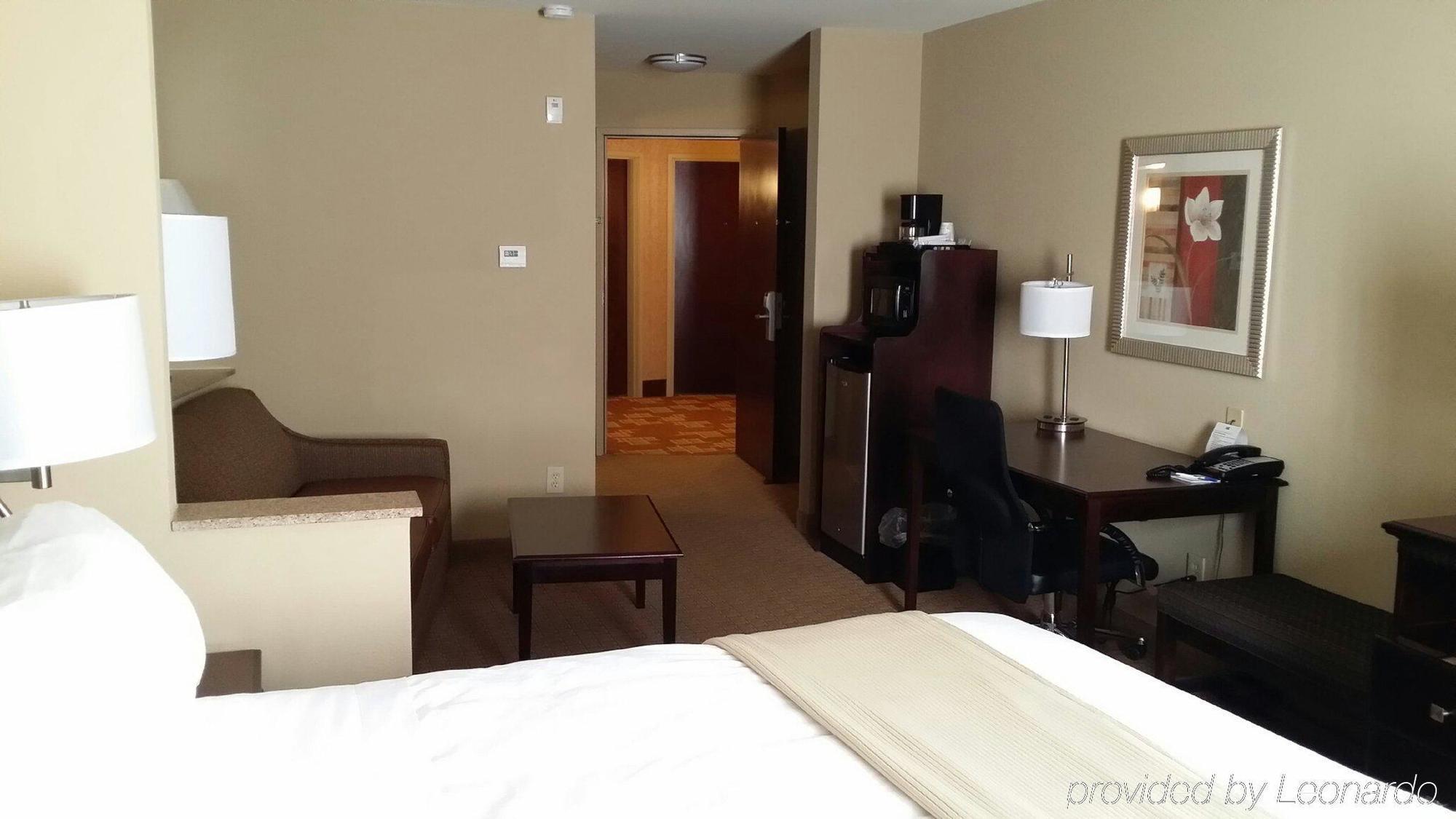 Comfort Suites Mobile-South Alabama University Area Eksteriør billede